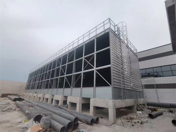 冬季閉式冷卻塔冬季防凍誤區(閉式復合流冷卻塔冬季噴頭防凍)