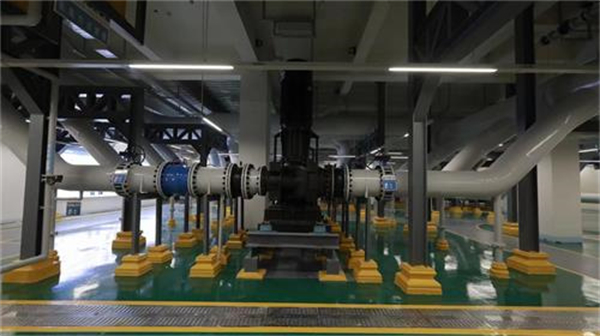 閉式冷卻塔有哪些類型？(閉式冷卻塔怎么補充水)